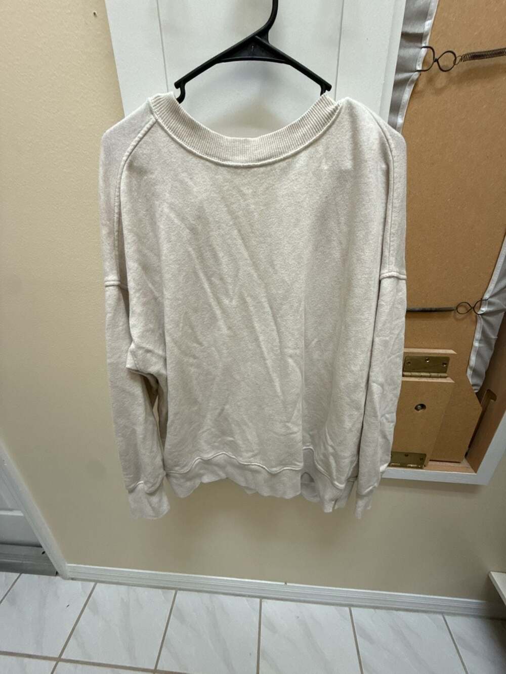Aerie Cream Ribbed Neck Sweatshirt Size S